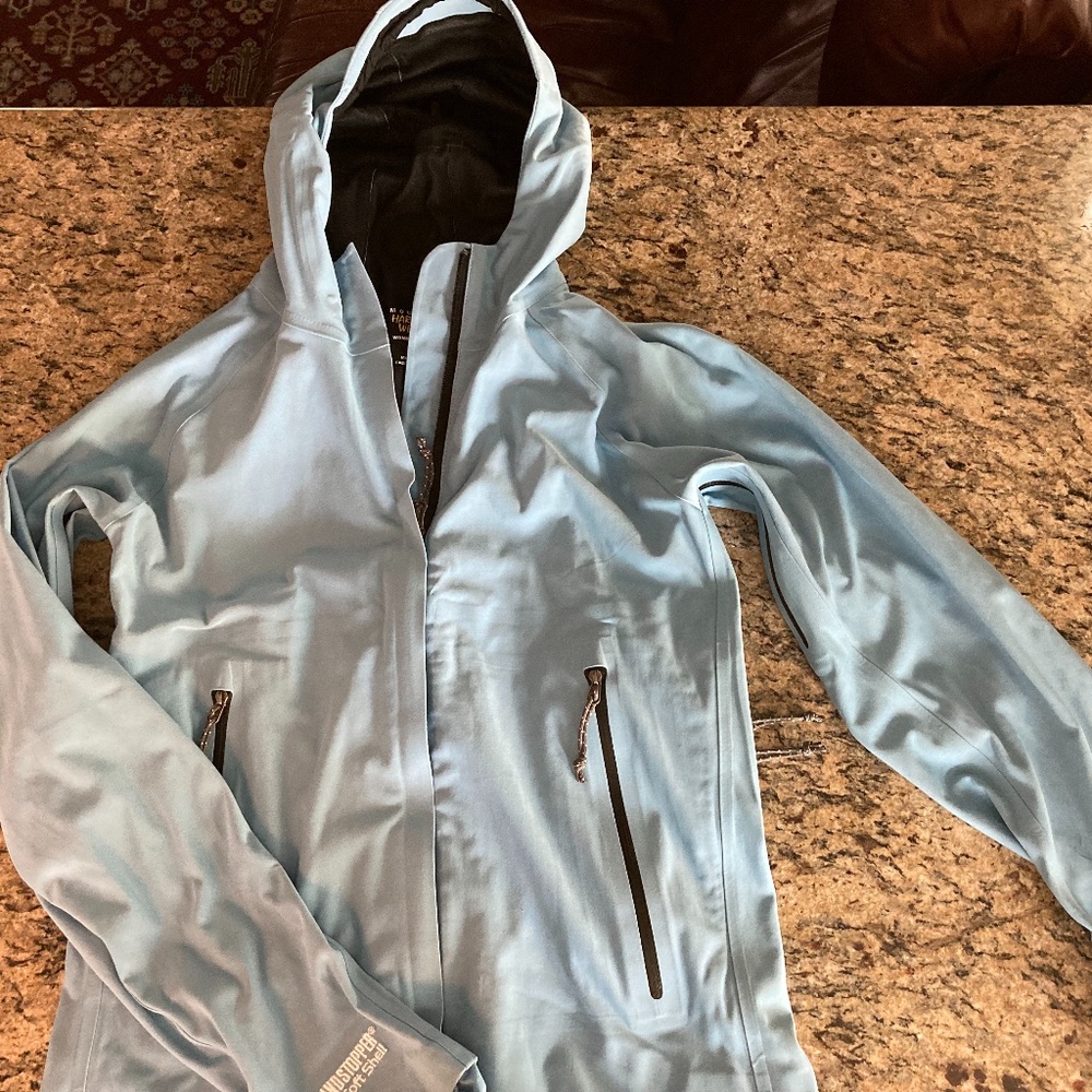 Women's Mountain Hard Wear Waterproof Jacket Small